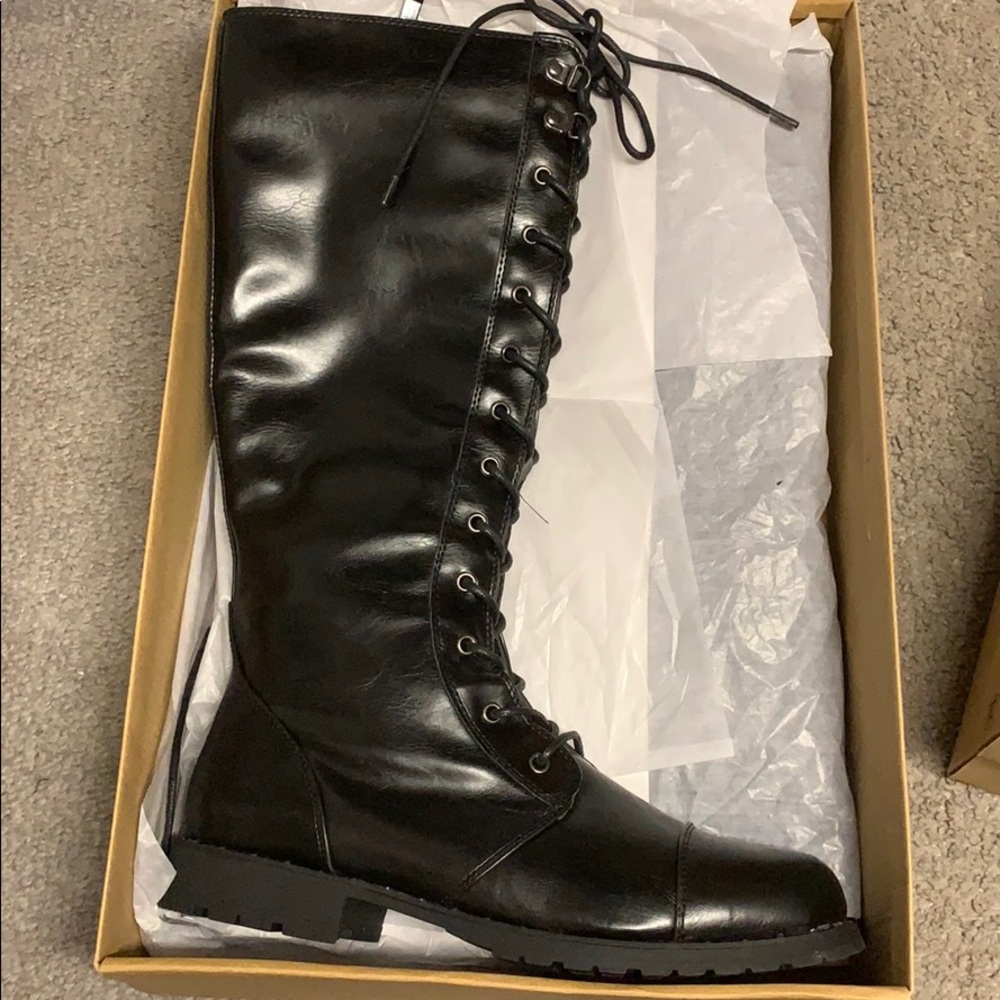 BRAND NEW tall lace up combat boots